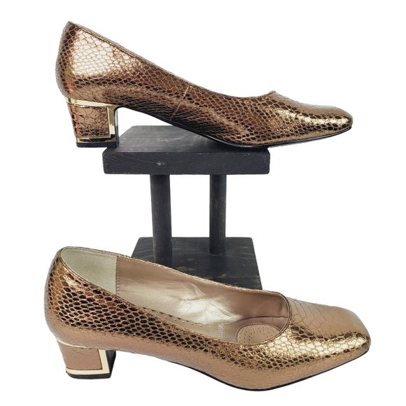 J. Renee Copper Snake Skin Padded Slipper Style Heel, Sz 6.5M - Picture 3 of 9